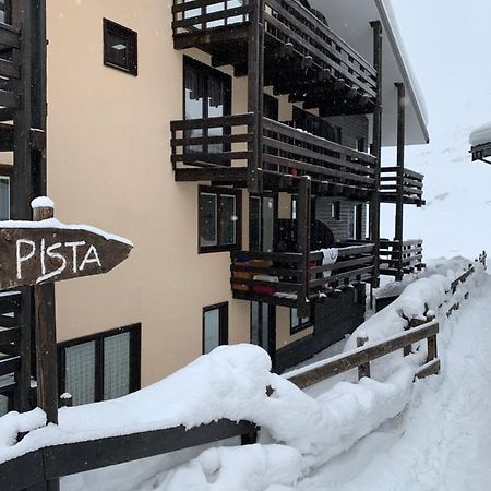 Stunning View Apartment Breuil-Cervinia Bagian luar foto